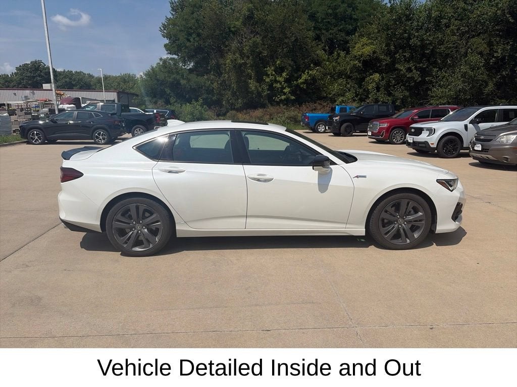 2022 Acura TLX w/A-Spec Package