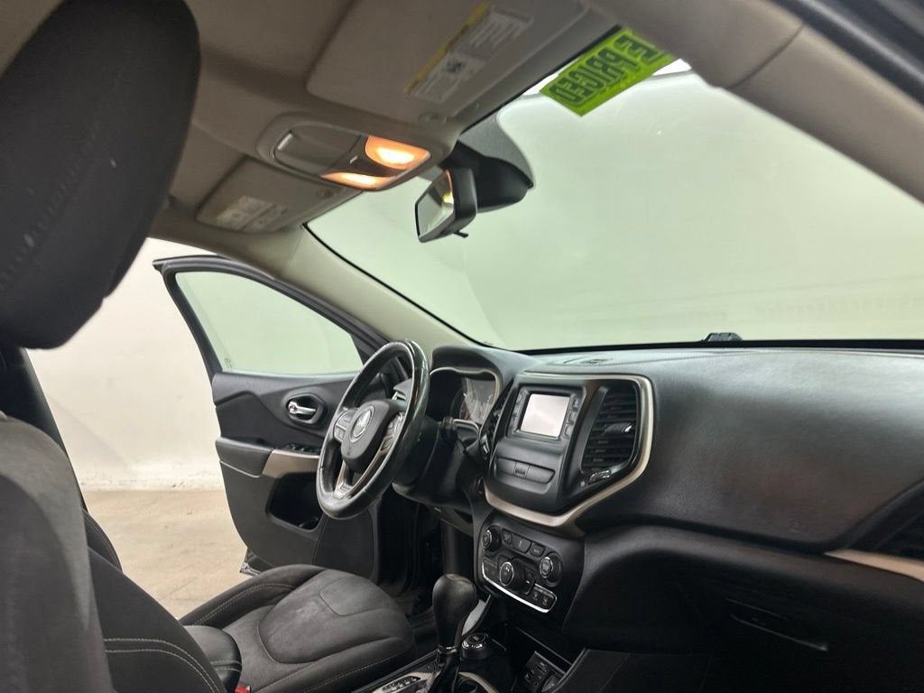 2017 Jeep Cherokee Altitude