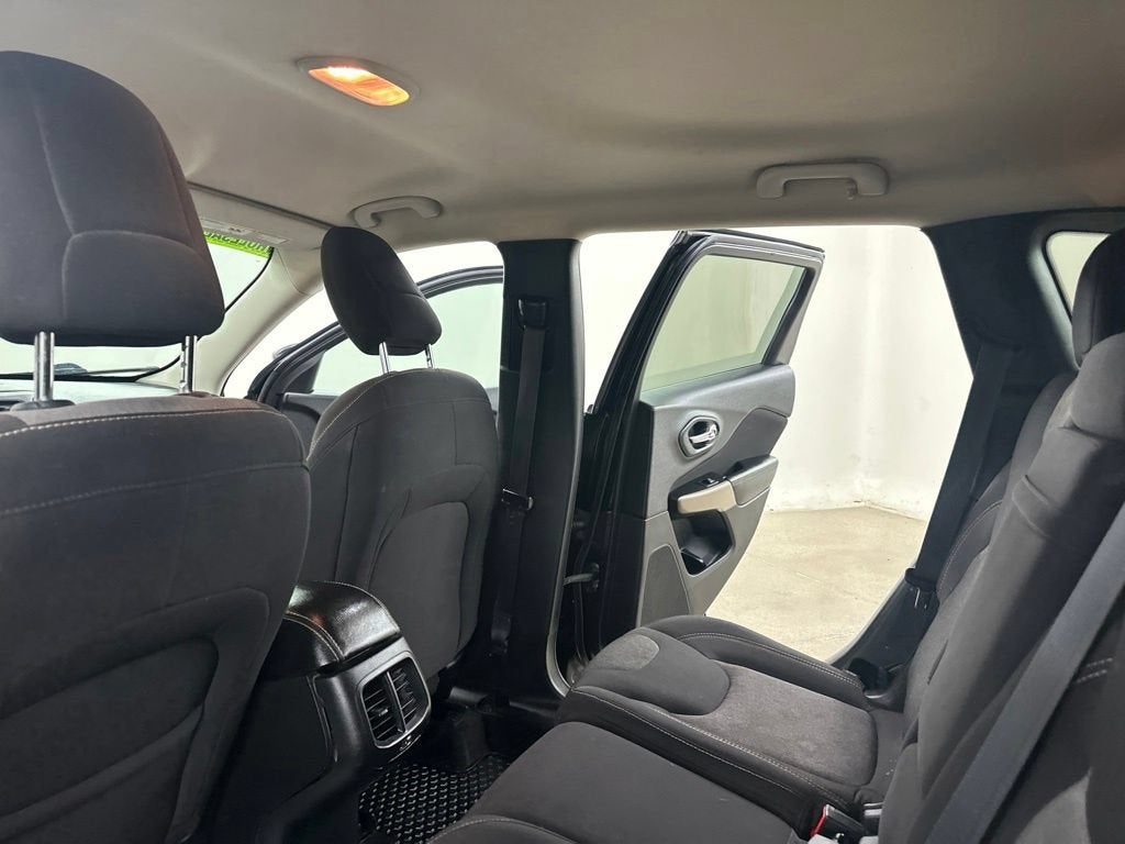 2017 Jeep Cherokee Altitude