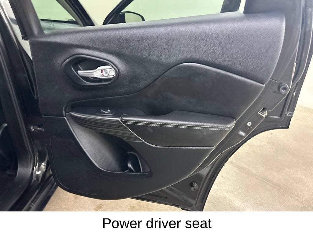 2016 Jeep Cherokee High Altitude