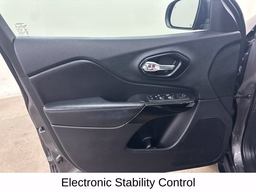 2021 Jeep Cherokee Altitude