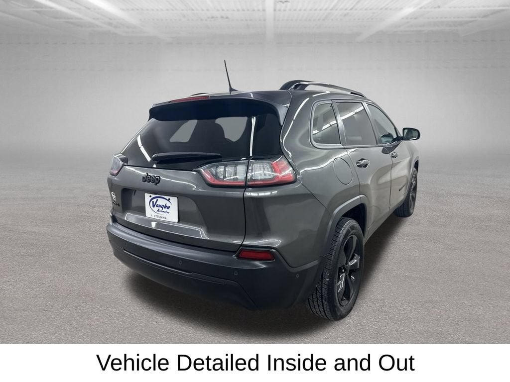 2023 Jeep Cherokee Altitude Lux