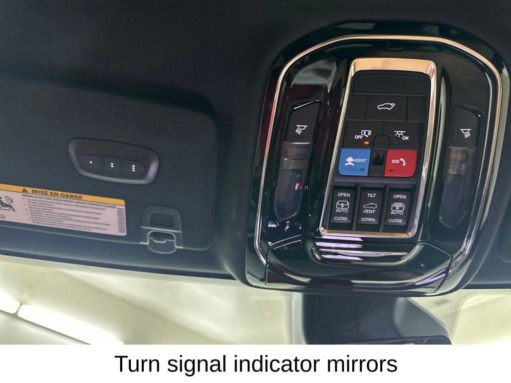 2023 Jeep Grand Cherokee Summit