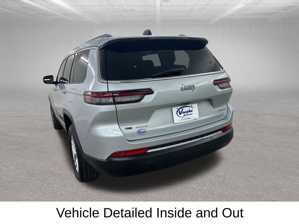 2021 Jeep Grand Cherokee L Laredo