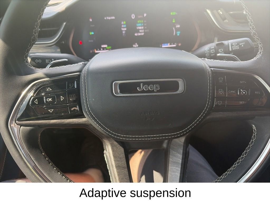 2022 Jeep Grand Cherokee 4xe Overland