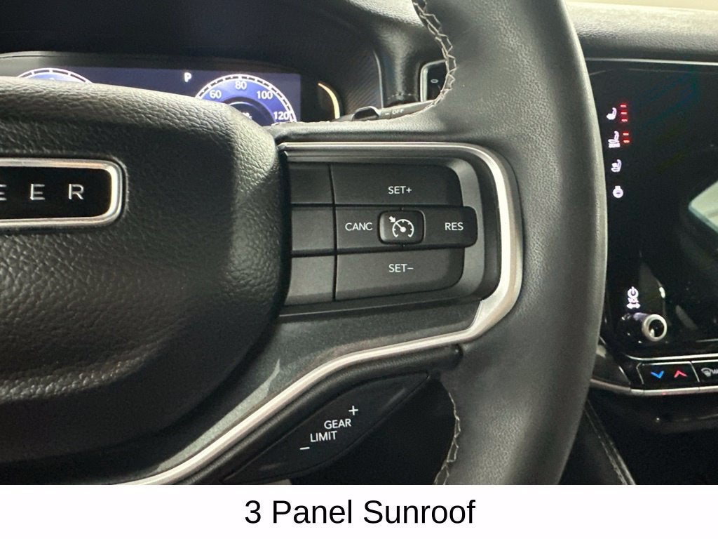 2024 Jeep Wagoneer Base
