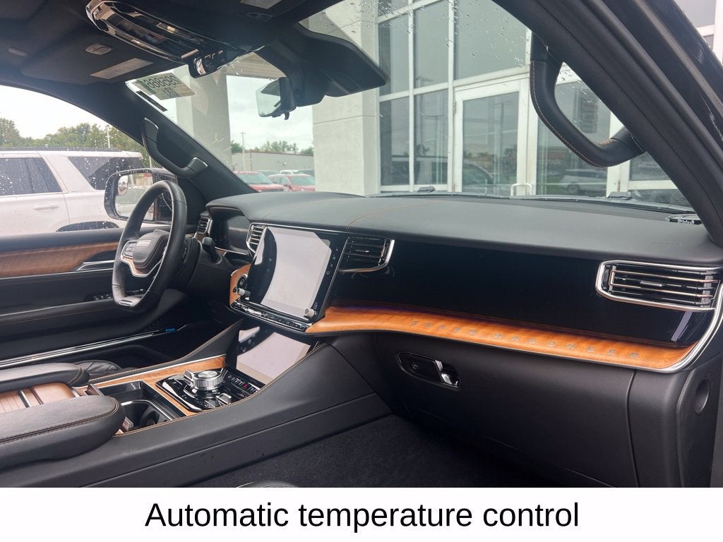 2022 Jeep Grand Wagoneer Series III