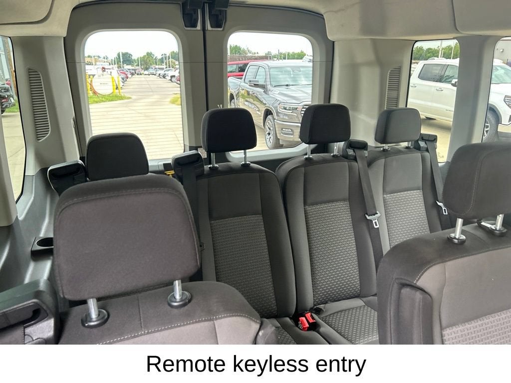 2025 Ford Transit Passenger Wagon XL