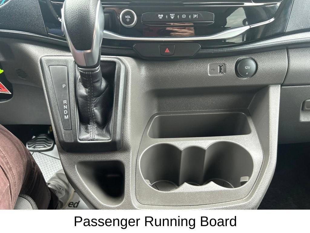 2025 Ford Transit Passenger Wagon XL