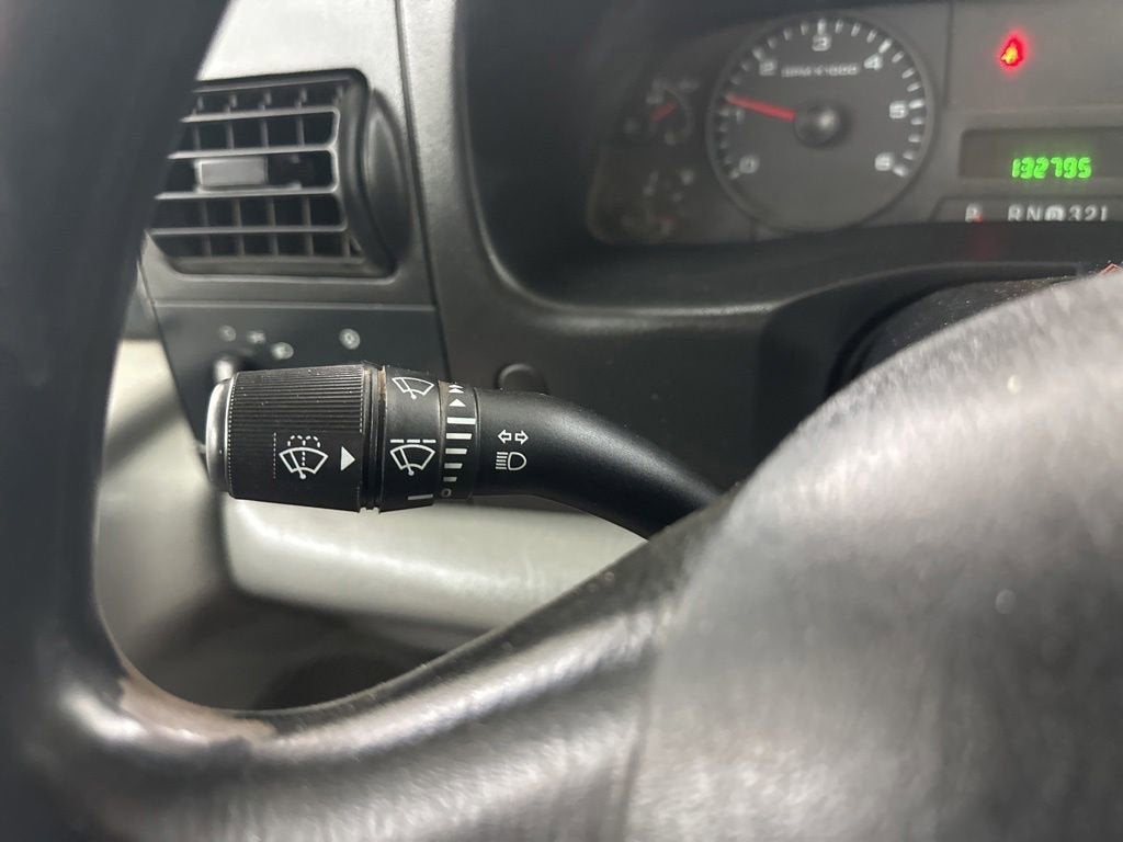 2006 Ford Super Duty F-350 DRW XL