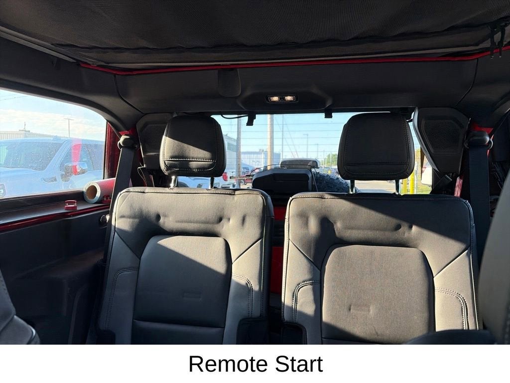 2023 Ford Bronco Base