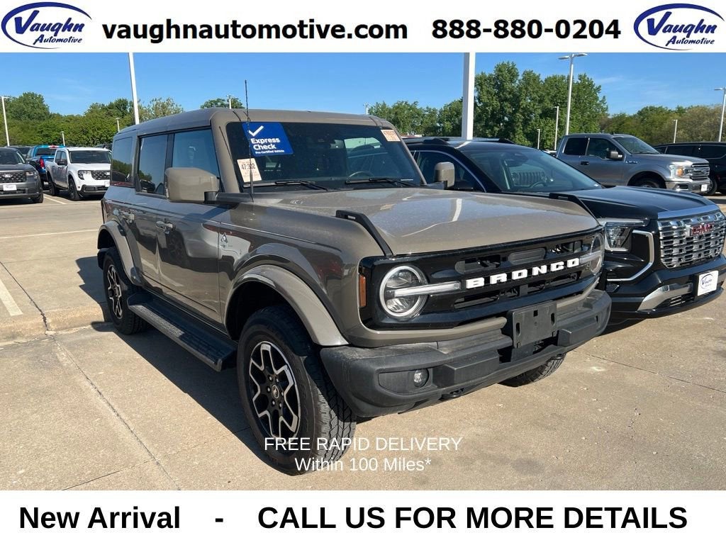 2025 Ford Bronco Outer Banks