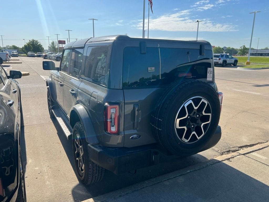 2025 Ford Bronco Outer Banks