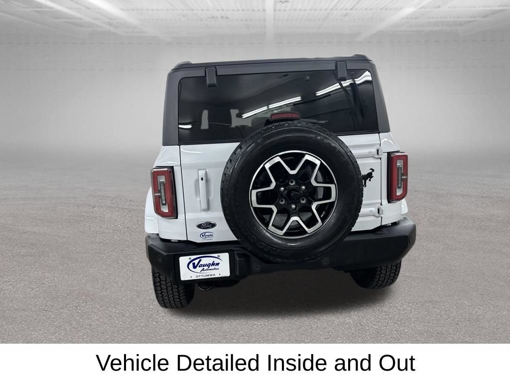 2023 Ford Bronco Base