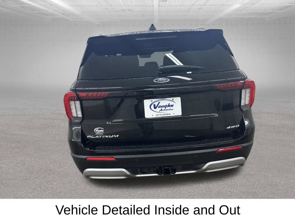 2025 Ford Explorer Platinum