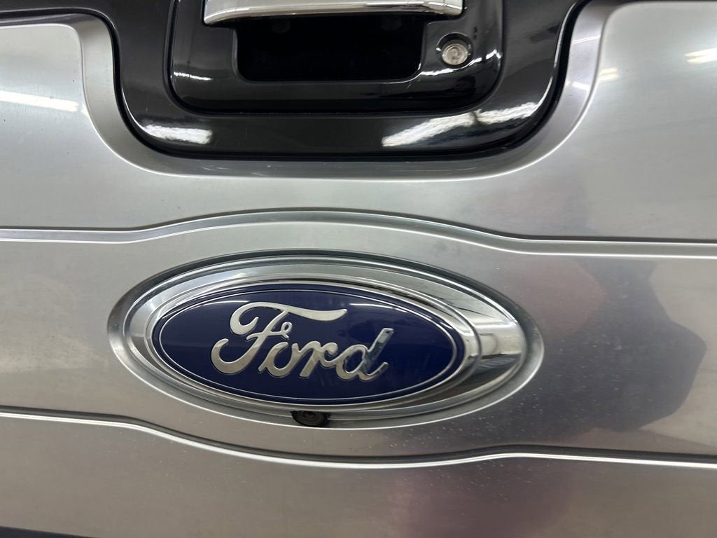 2016 Ford Super Duty F-250 SRW Lariat