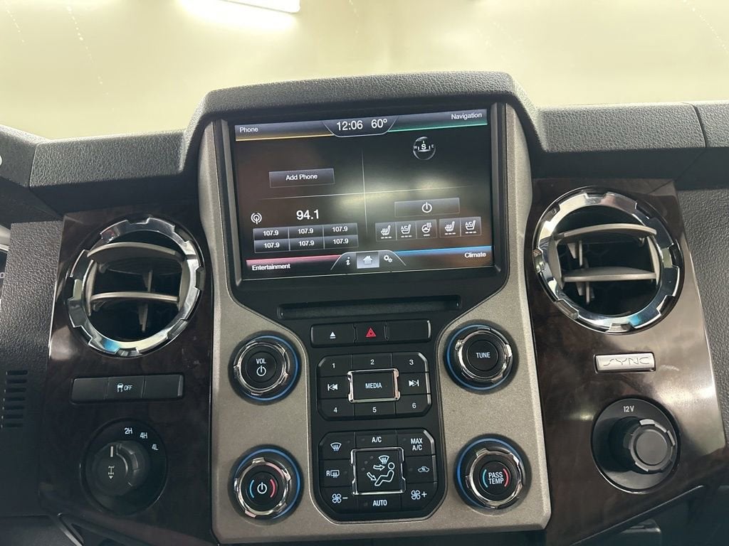 2016 Ford Super Duty F-250 SRW Lariat