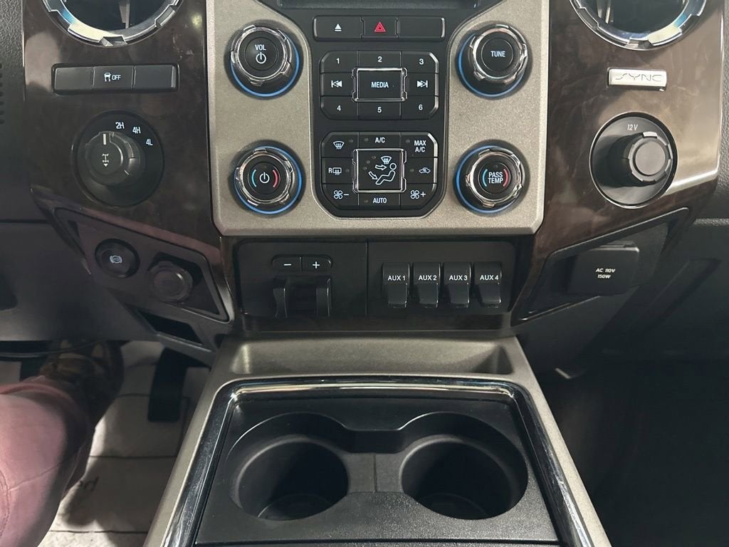 2016 Ford Super Duty F-250 SRW Lariat