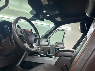 2017 Ford Super Duty F-350 SRW Platinum
