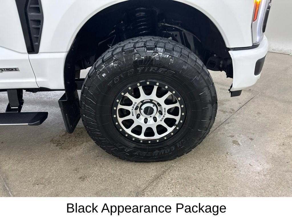 2025 Ford Super Duty F-350 SRW XL