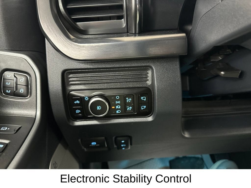 2025 Ford Super Duty F-350 SRW XL