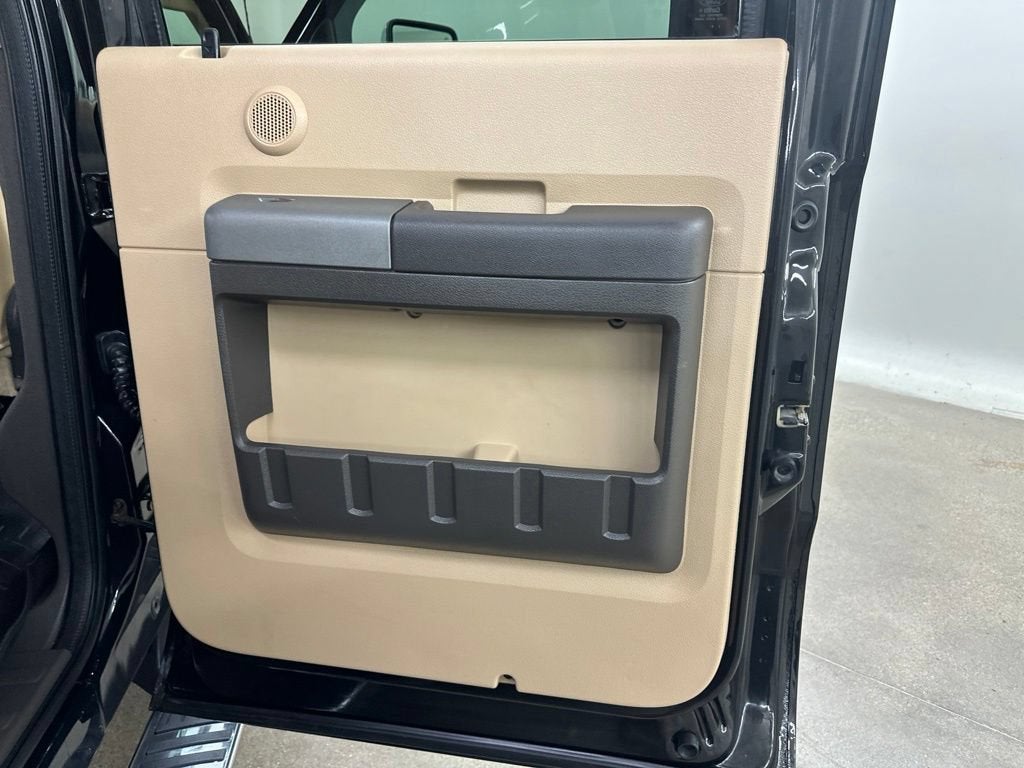2012 Ford Super Duty F-350 SRW XL
