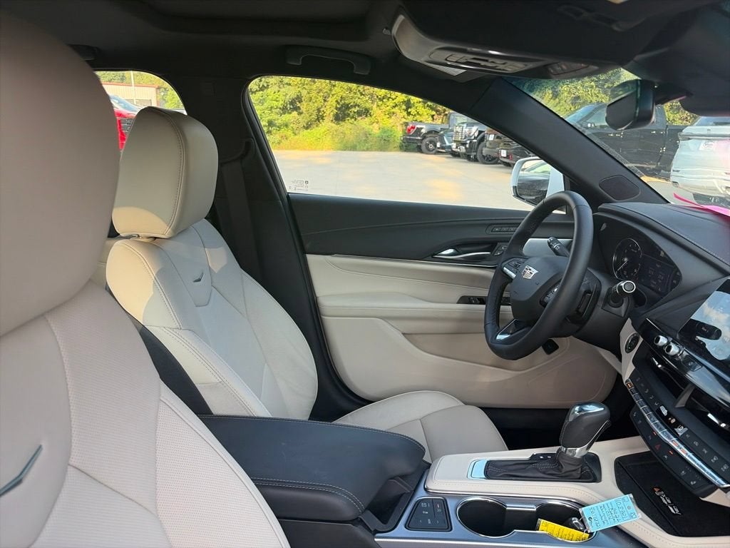 2026 Cadillac CT4 Premium Luxury