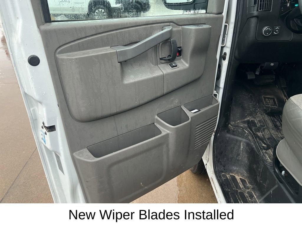 2019 Chevrolet Express Passenger 3500 LT