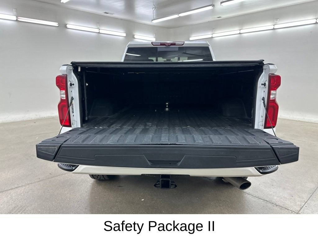 2022 Chevrolet Silverado 3500 HD High Country
