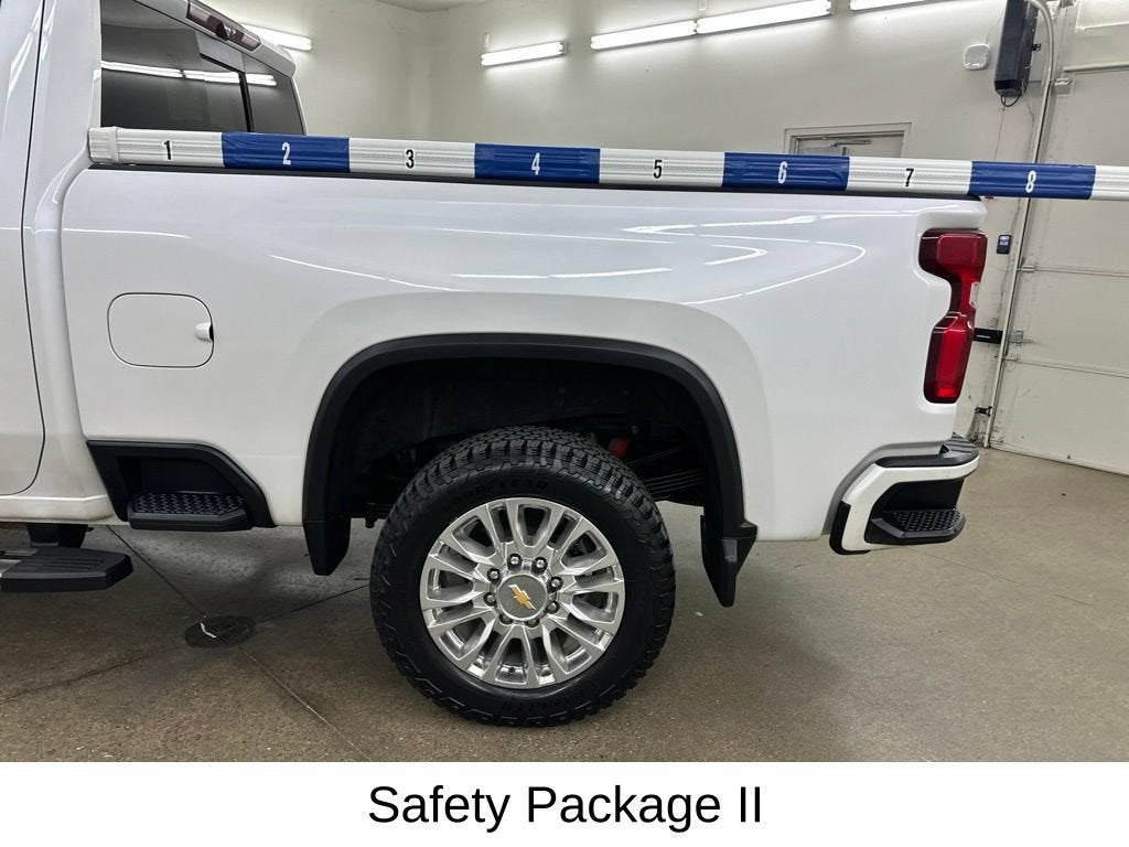 2022 Chevrolet Silverado 3500 HD High Country