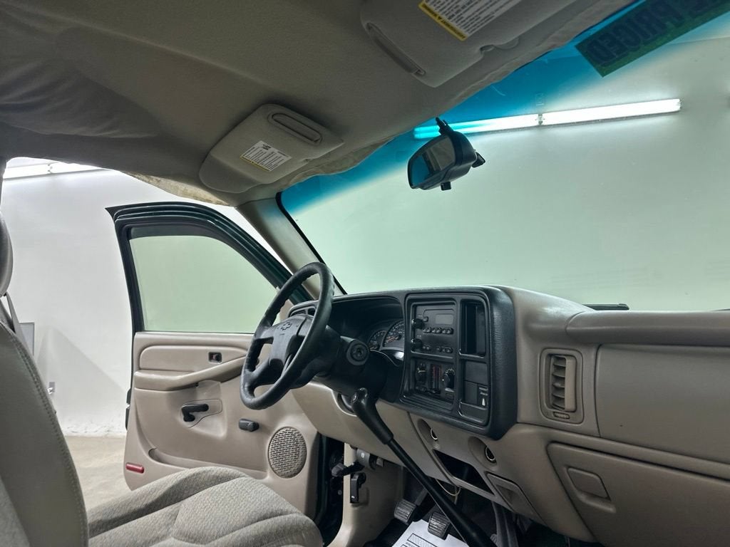 2003 Chevrolet Silverado 1500 Base