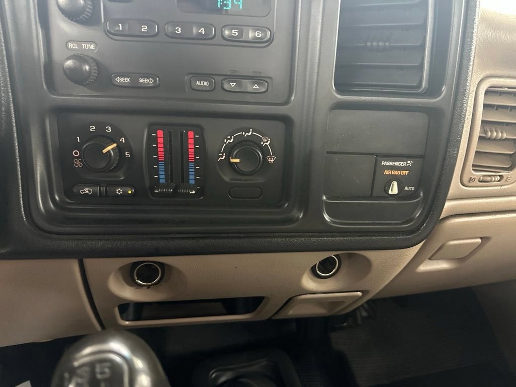 2003 Chevrolet Silverado 1500 Base