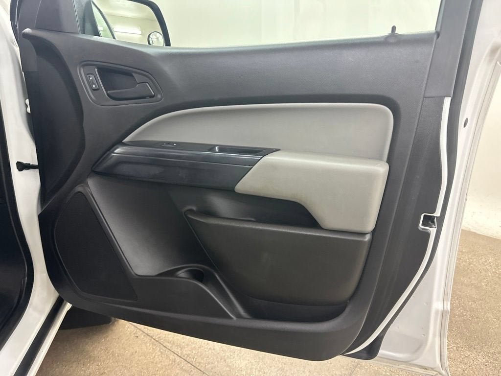 2017 Chevrolet Colorado 2WD WT
