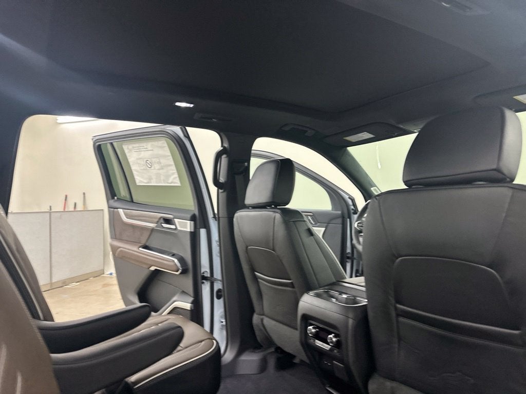 2027 GMC Acadia Denali Ultimate