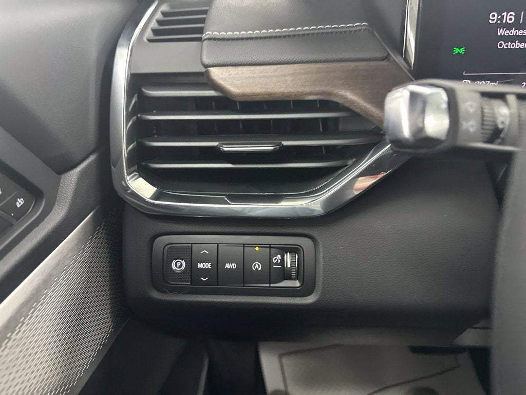 2027 GMC Acadia Denali Ultimate