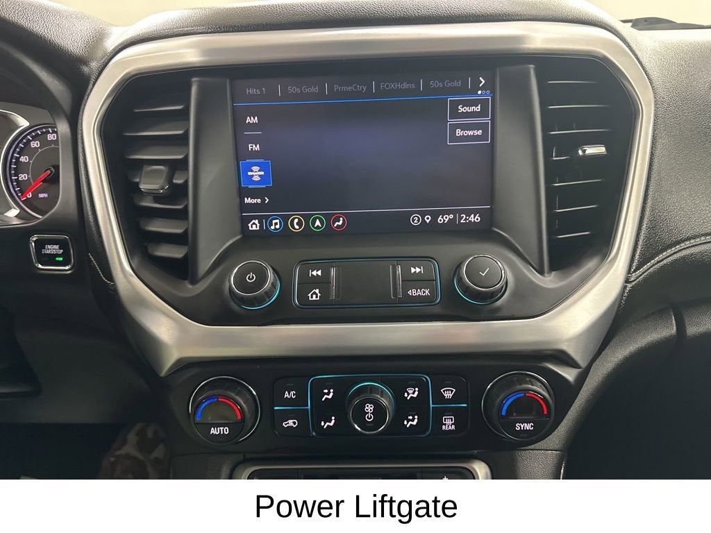 2021 GMC Acadia SLT