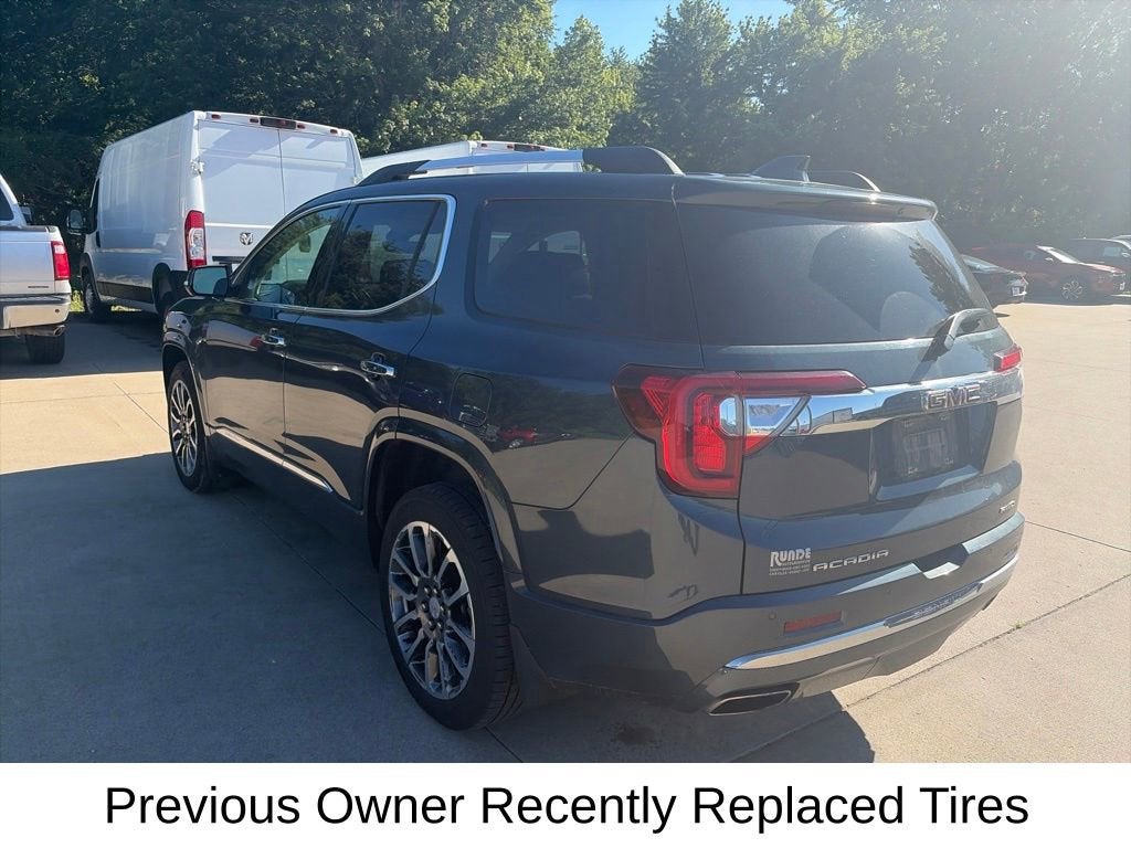 2020 GMC Acadia Denali