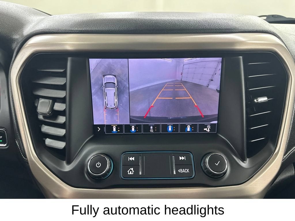 2020 GMC Acadia Denali