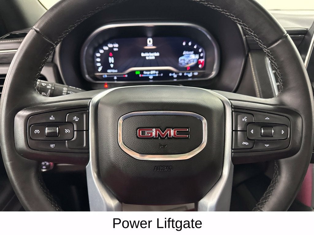2023 GMC Yukon SLT