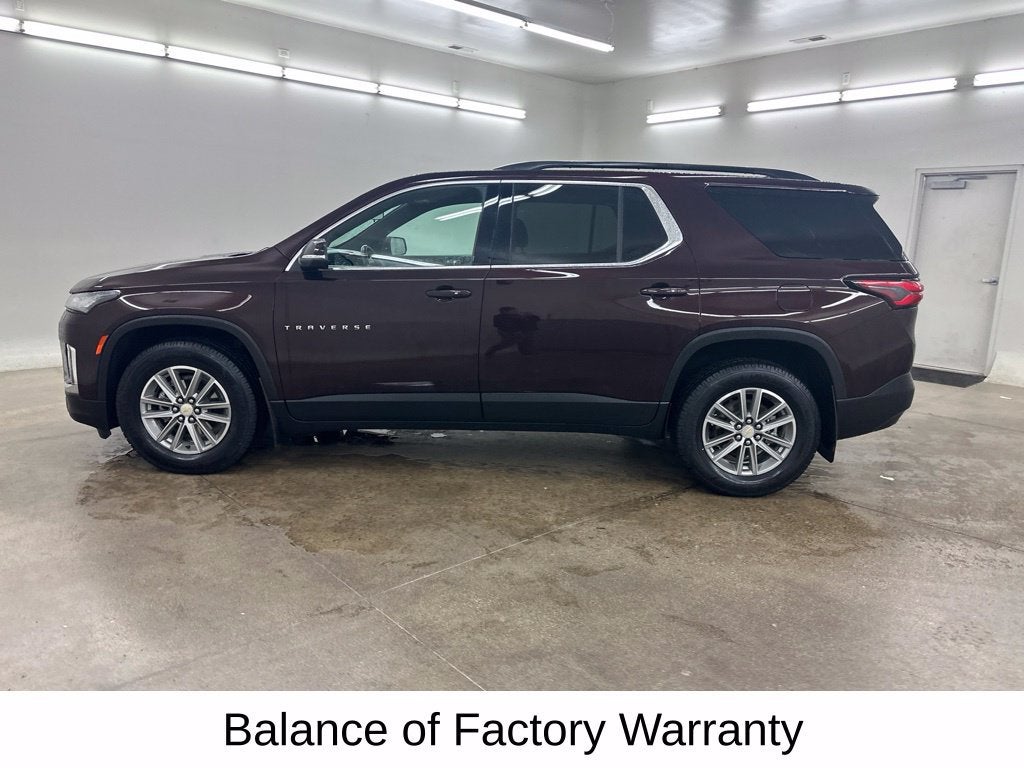2023 Chevrolet Traverse LT Cloth