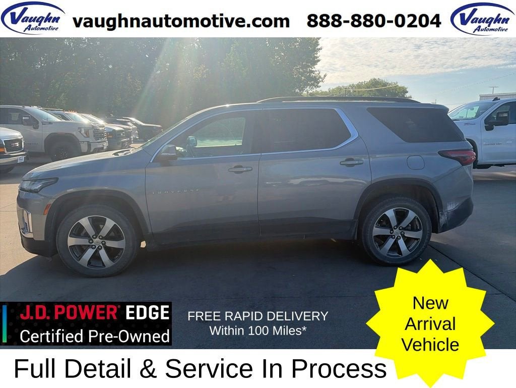 2023 Chevrolet Traverse LT Leather