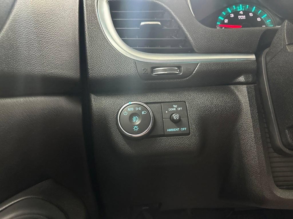 2017 Chevrolet Traverse LT