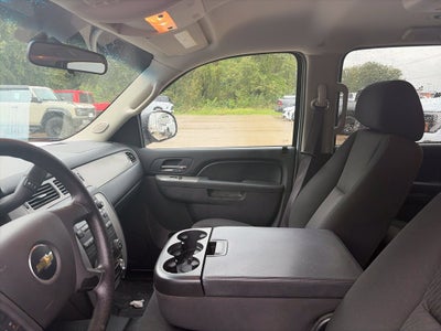 2014 Chevrolet Suburban Commercial