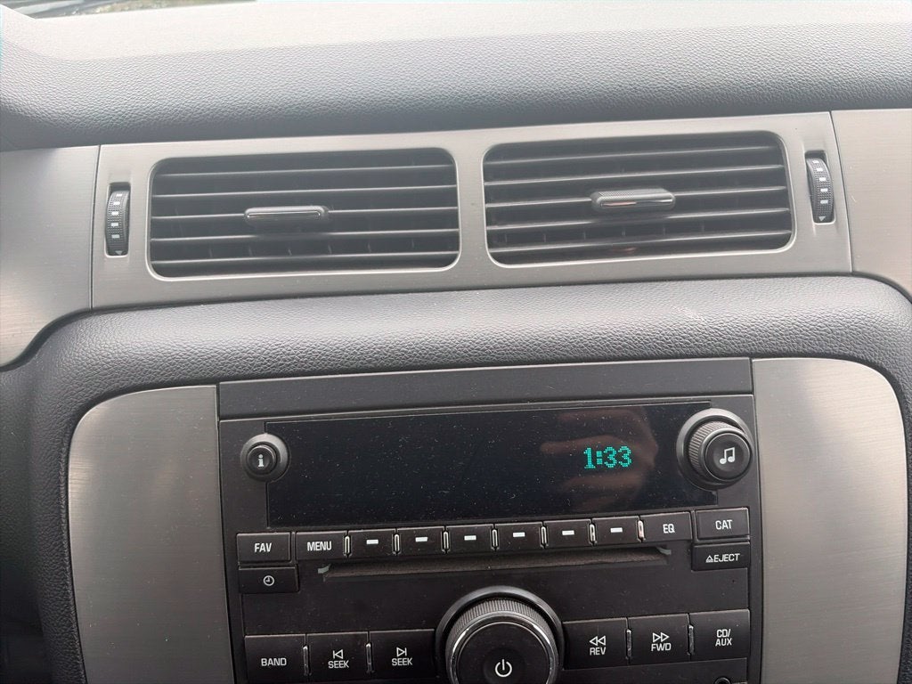2014 Chevrolet Suburban Commercial