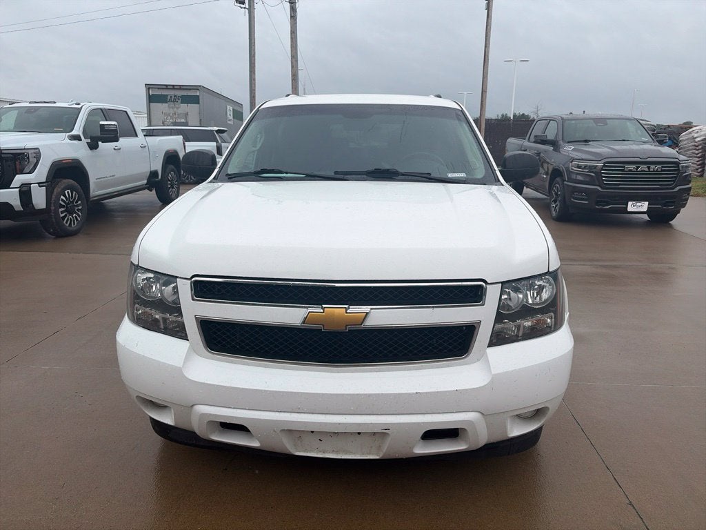 2014 Chevrolet Suburban Commercial