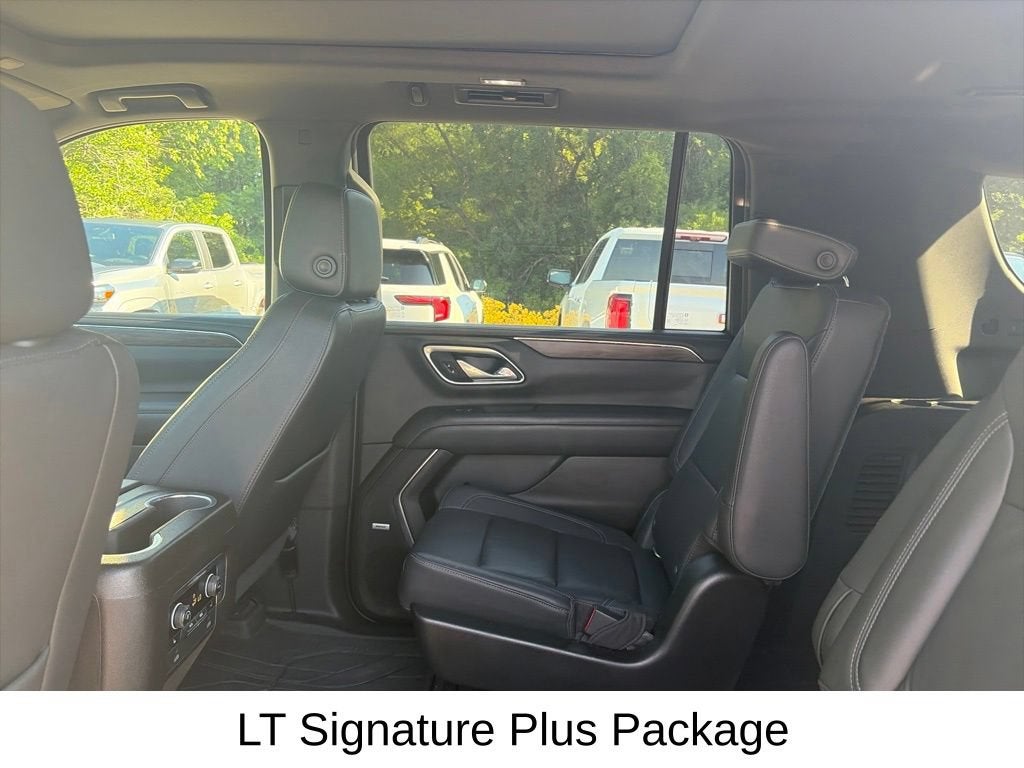 2021 Chevrolet Suburban LT