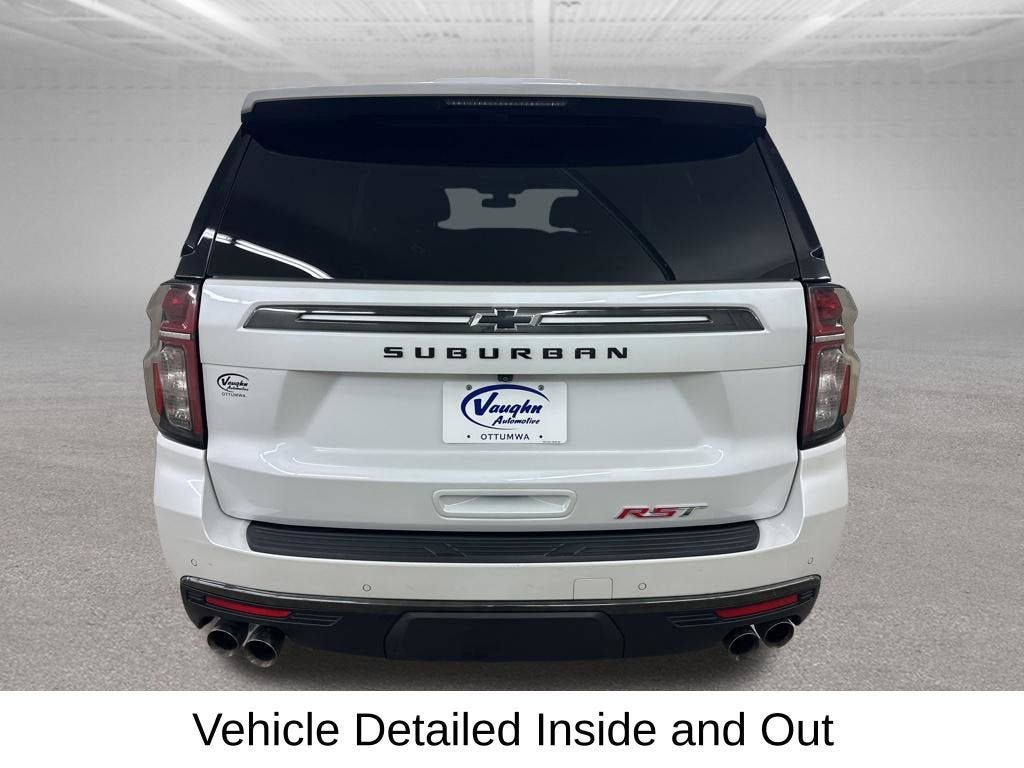 2022 Chevrolet Suburban RST