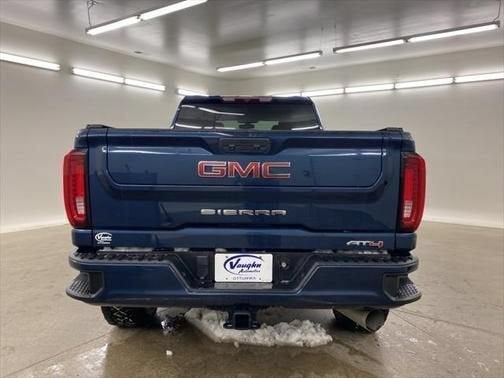 2022 GMC Sierra 2500 HD AT4