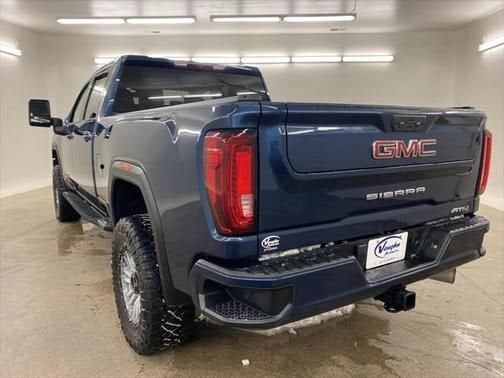 2022 GMC Sierra 2500 HD AT4