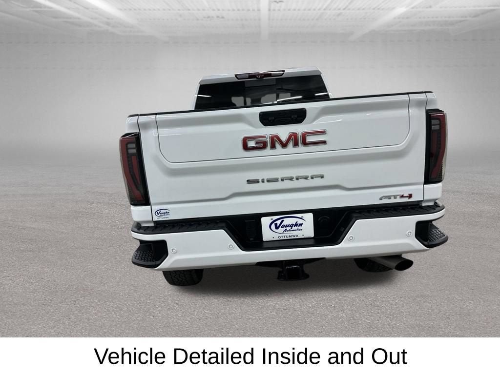 2025 GMC Sierra 2500 HD AT4